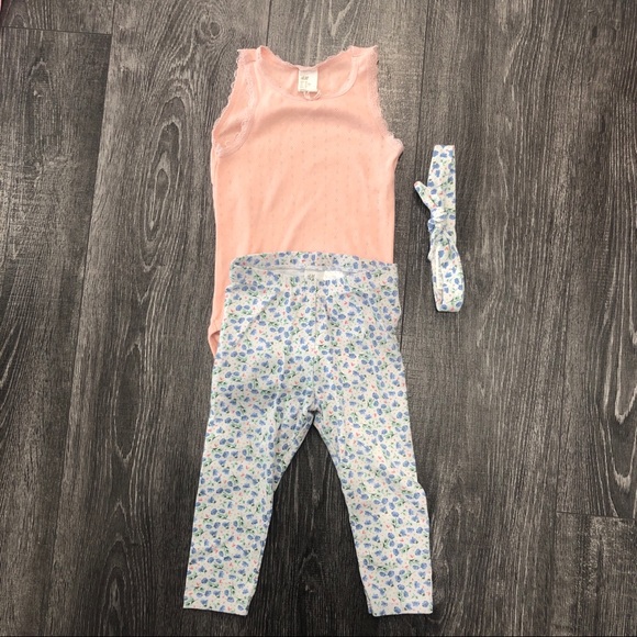 Onsie with floral pants and matching headband - Picture 2 of 5